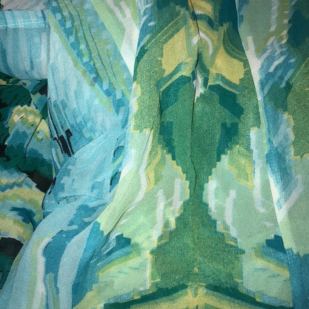 LAST ONE!!  PRICE IS FIRM Swimsuit maxi cover up - Picture 3 of 4